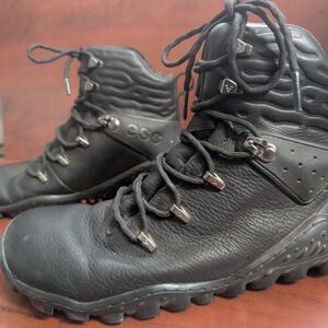 VIVO BAREFOOT Black Leather Hiking Boots